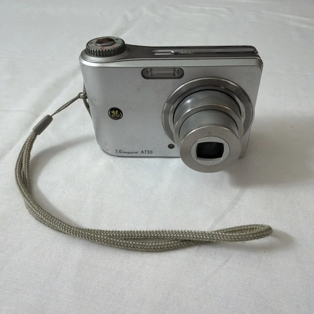 General Electric A730 Silve 2.5